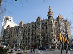 The Rocamora Houses: A Gothic Gem in Barcelona Rocamora Houses Barcelona, a Gothic gem.