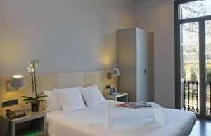 The Best Budget Hotel Chains in Barcelona Budget hotel room Barcelona